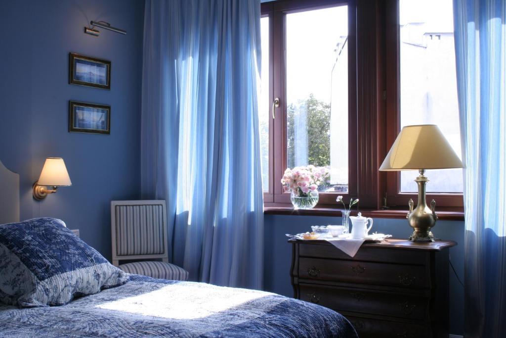 Hotel Grodek Krakow Room photo A bedroom