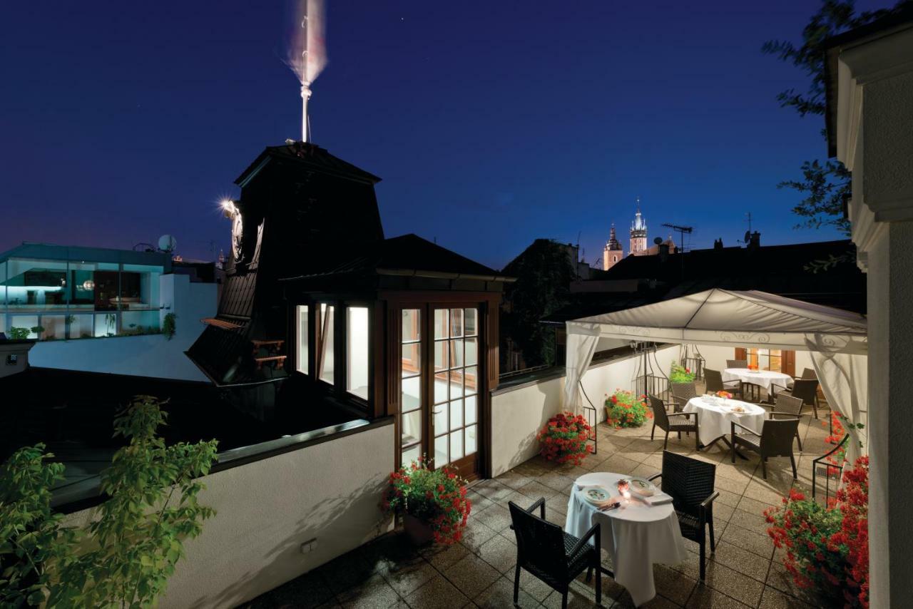 Hotel Grodek Krakow Exterior photo The terrace of the restaurant